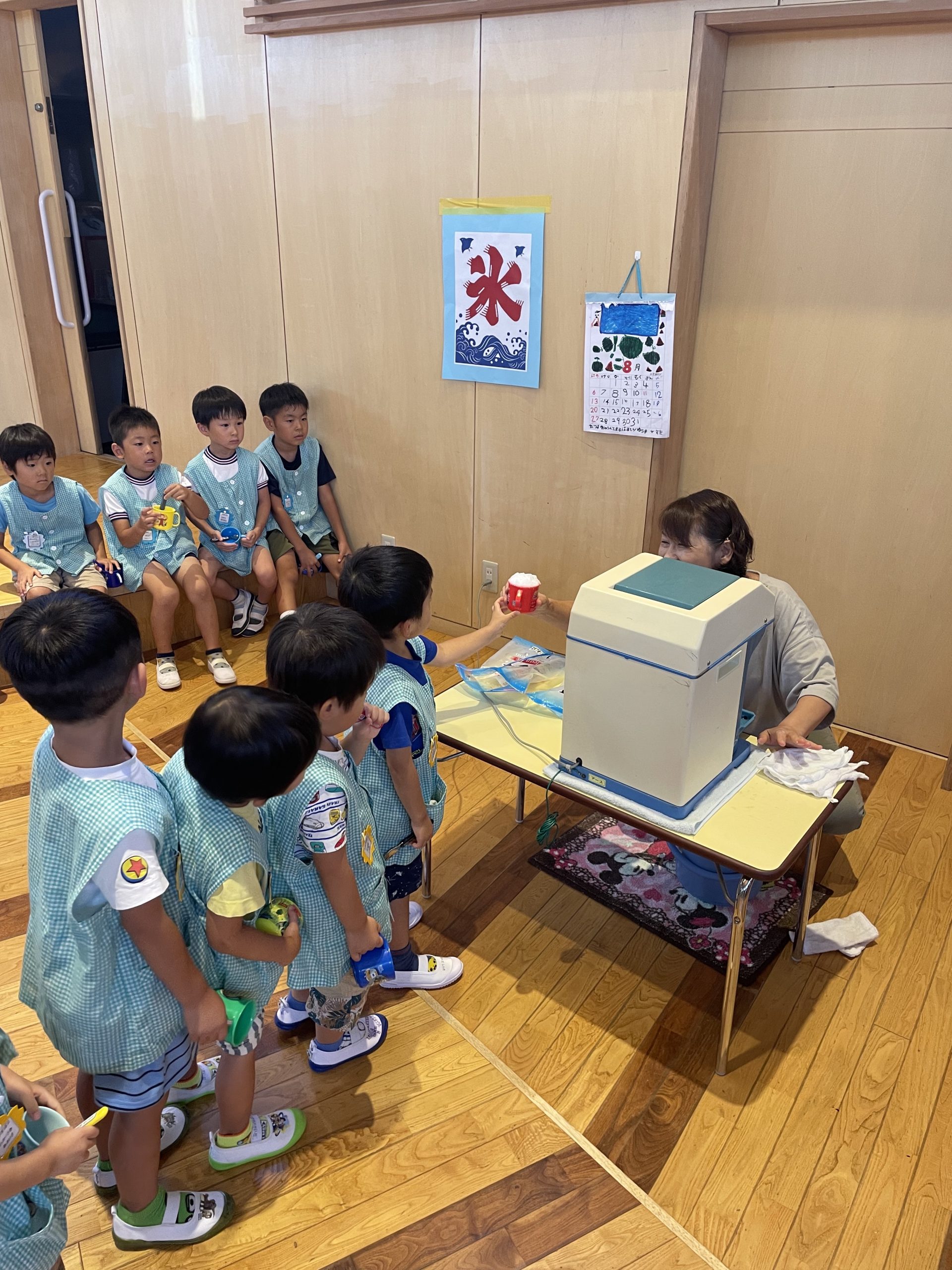 ２学期はかき氷から。